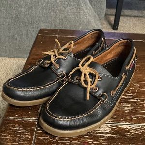 Authentic Sebago Dockside’s size 8.5
